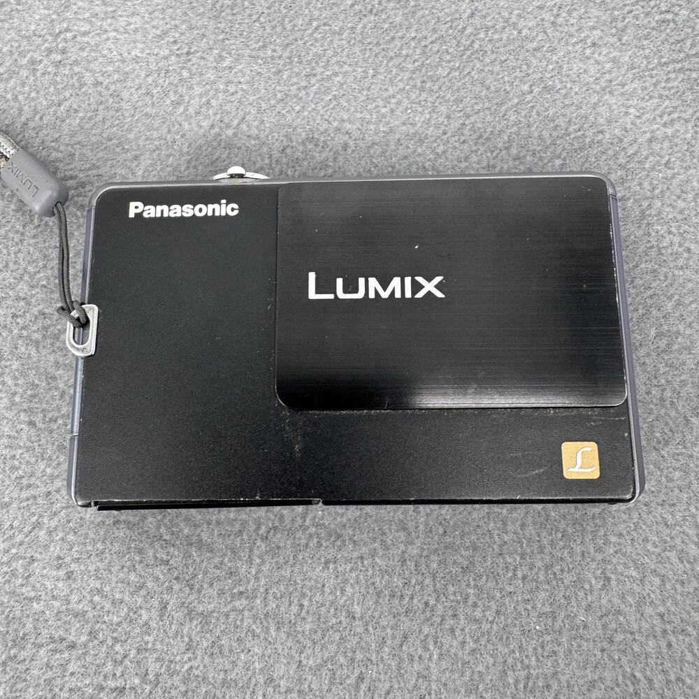 Panasonic Lumix DMC-FP3 Compact Camera 14.1 MP Retro Digital 4x Zoom Black